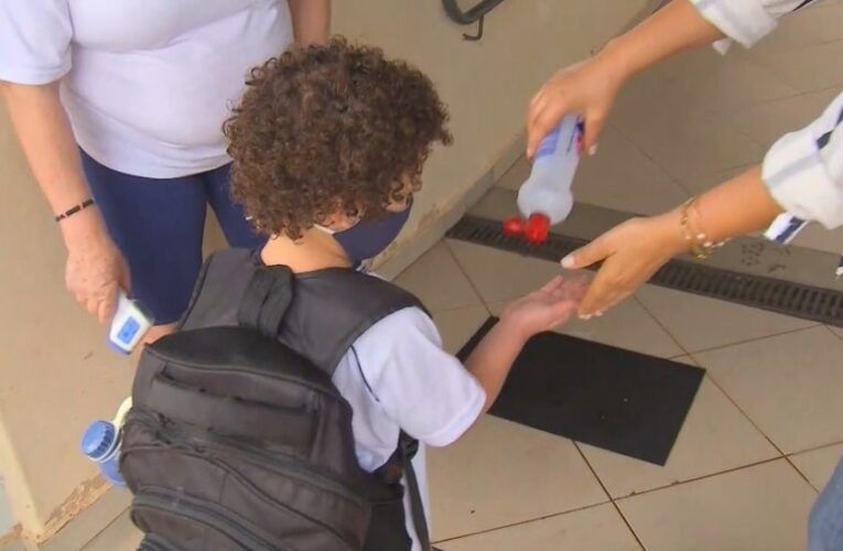 Aulas presenciais em Botucatu retornam nesta segunda-feira, 02