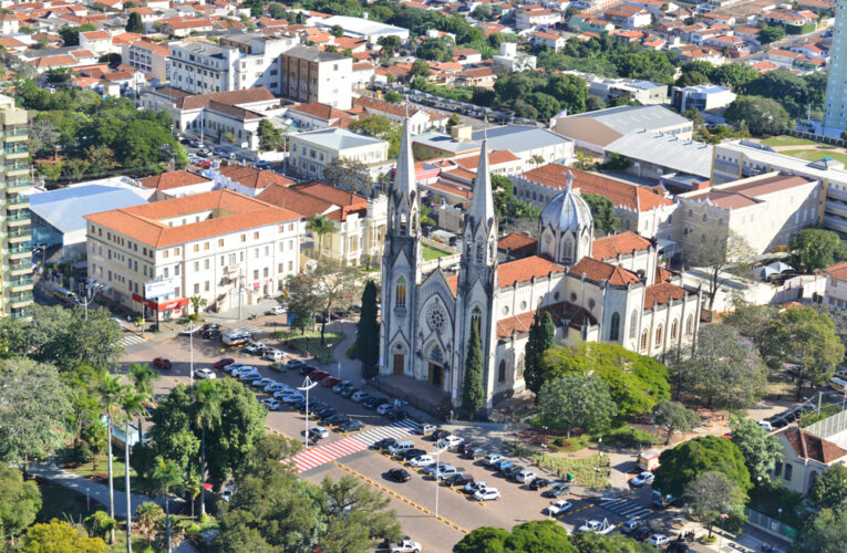 Botucatu: Pelo 5º mês consecutivo, Cidade teve desempenho positivo na geração de emprego, segundo o CAGED