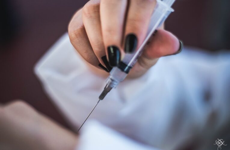 Boletim da Fiocruz mostra sucesso da vacinação contra a covid-19