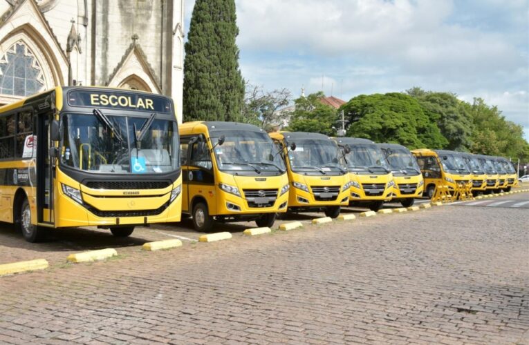Educação Municipal adquire 10 novos ônibus para a frota escolar
