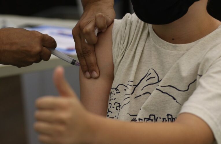 São Paulo faz semana de vacinação contra covid-19 nas escolas