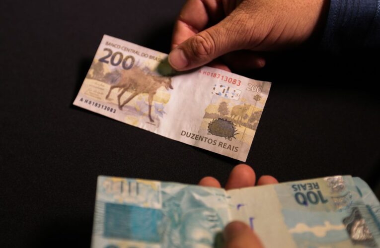 Governo de SP anuncia aumento no Salário Mínimo Paulista