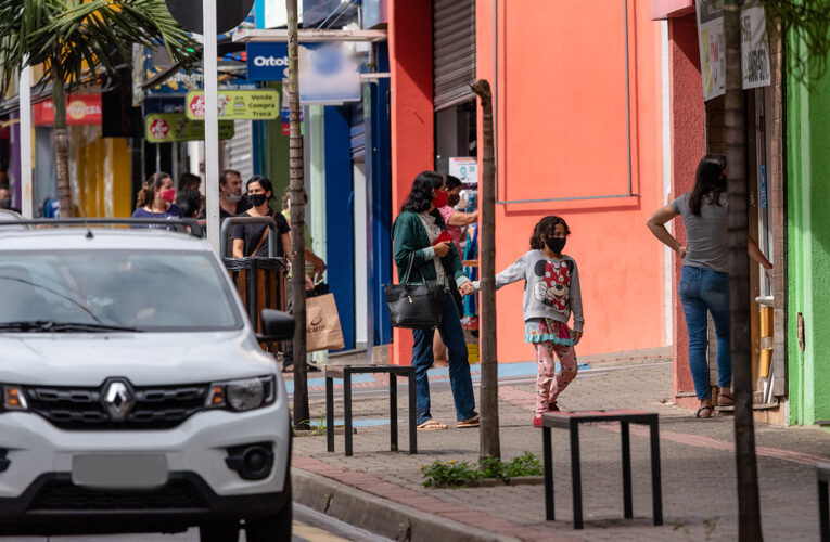 Projeto ‘Avança Comércio’ está com inscrições abertas em Botucatu