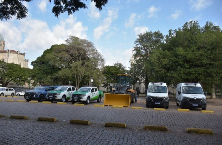 Botucatu recebe novas viaturas para Saúde, Infraestrutura e Segurança