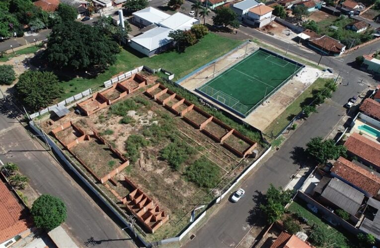 Obras de Escola em Vitoriana serão concluídas em nova licitação, diz Pardini
