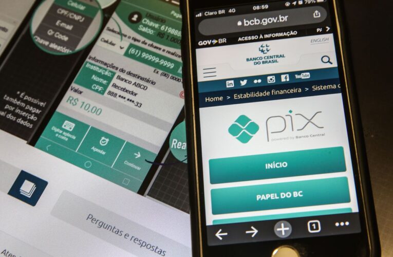 Pix bate recorde e supera 100 milhões de transações em um dia