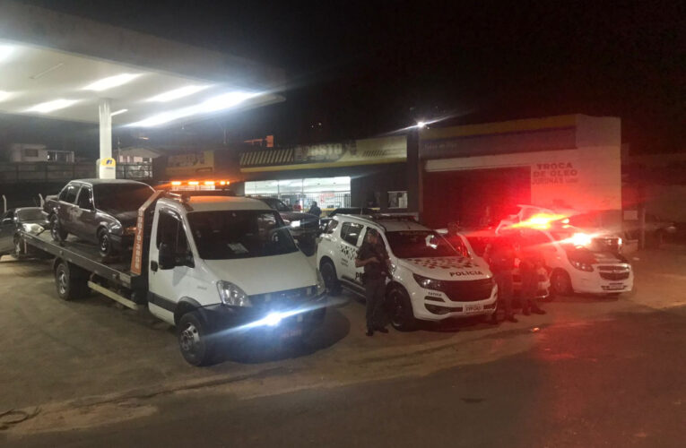 Operação da PM no trânsito de Botucatu prende dois condutores e remove 21 veículos