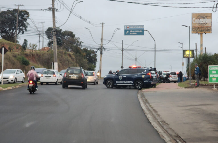 Linhas do transporte público de Botucatu registram atrasos após ação de funcionários de empresa