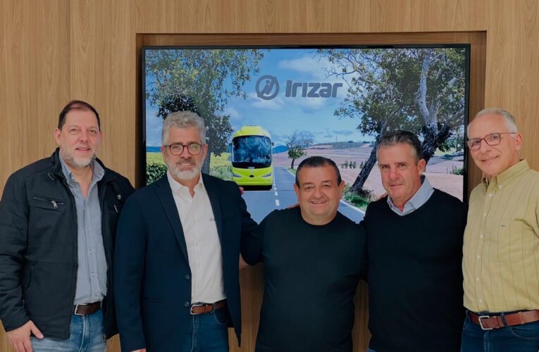 Irizar formaliza intenção de instalar nova unidade em São Manuel