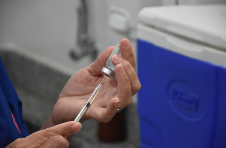 Botucatu segue vacinando adolescentes contra a dengue