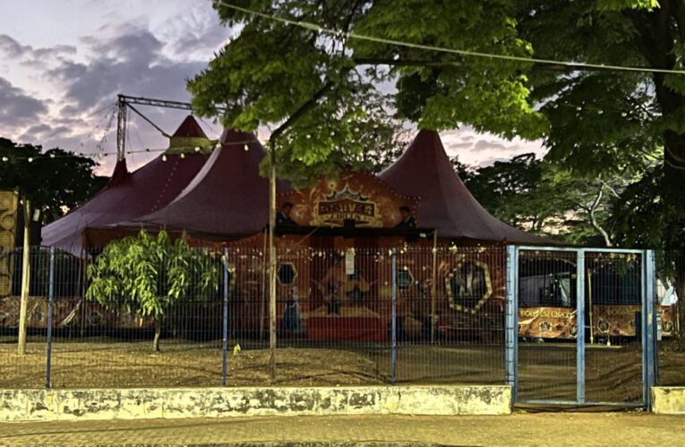 Trapezista de circo sofre queda e é socorrido em Botucatu 