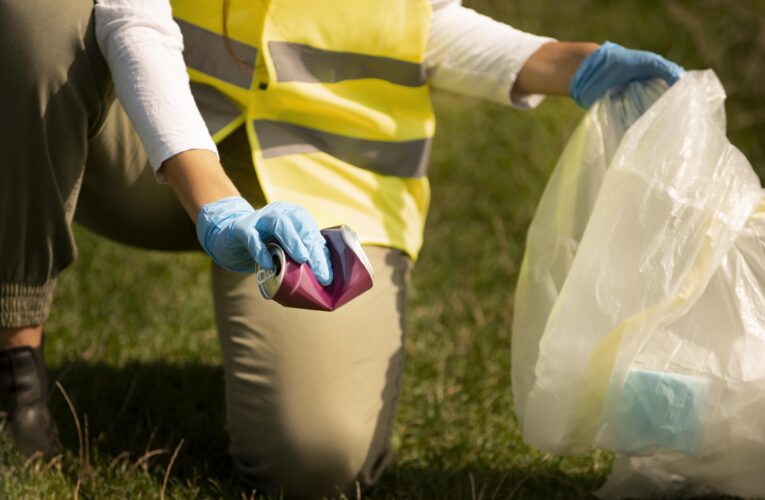 Coleta de lixo e recicláveis em Botucatu tem novos horários