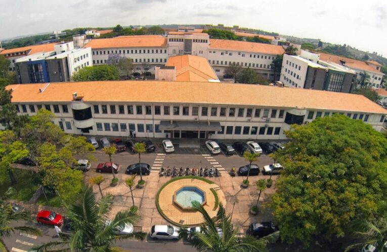 Hospital das Clínicas de Botucatu recebe selo do programa Tabela SUS Paulista