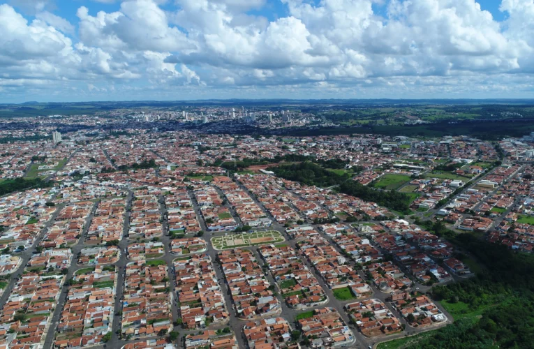 Botucatu mantém geração de empregos e fecha outubro com saldo positivo de 89 novas vagas formais