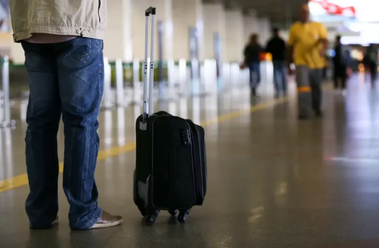 Suspensão de vistos para os EUA começa a valer