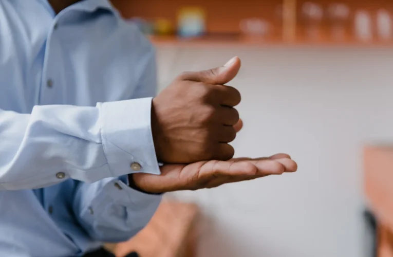 NAPE abre inscrições para mais turmas do Curso de Básico de Libras