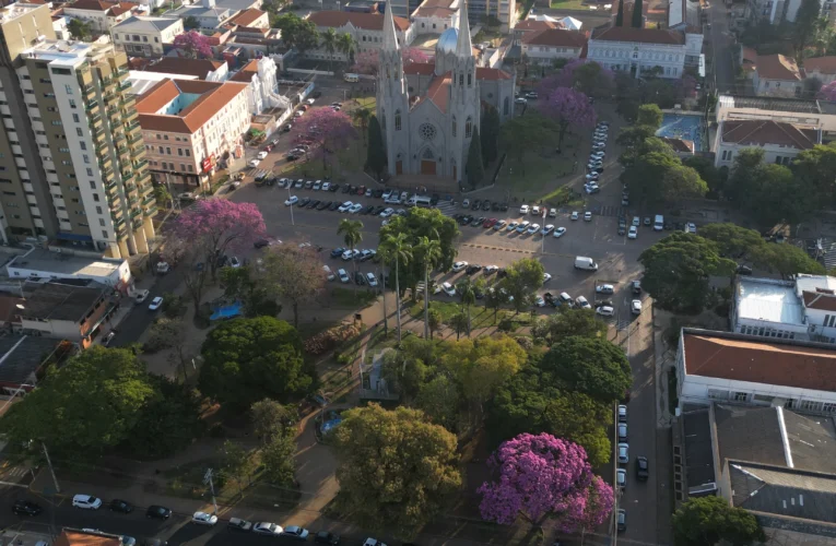 Passeio guiado no Centro Histórico acontece neste domingo em Botucatu