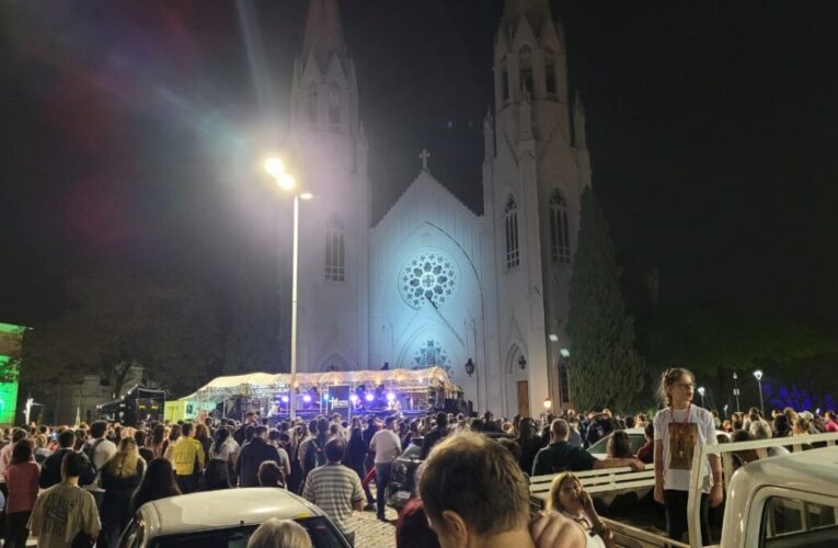 Tradicional Caminhada da Fé percorre ruas de Botucatu nesta quinta-feira