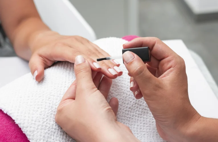 Fundo Social promove curso gratuito de Esmaltação em Gel