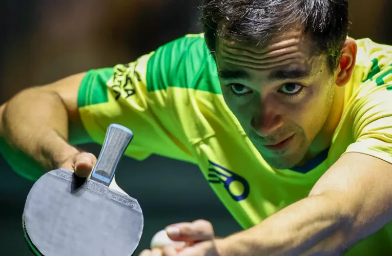 Calderano derrota anfitrião em estreia no WTT Champions, na China