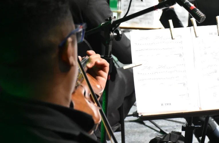 Orquestra Sinfônica Municipal realiza concerto didático nesta segunda-feira