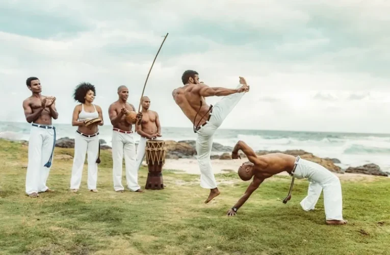Oficina gratuita de capoeira será realizada neste sábado em Botucatu