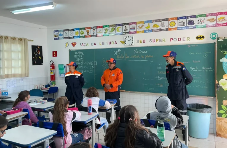 Defesa Civil promove palestra educativa na rede municipal de ensino em Botucatu